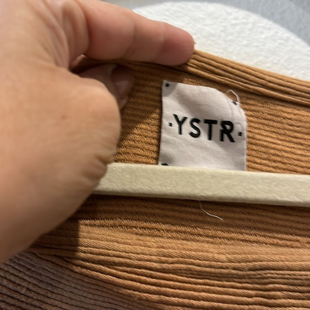 YSTR Reformation Ribbed Pull On Stretch Ruffle Sleeve Bodysuit Medium​​​​ - Picture 2 of 9